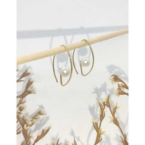 Pendientes Hilo y Perla Oro 18kt