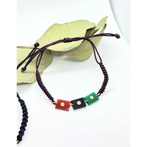PULSERA DE MACRAMÉ , ÁGATAS Y ONIX RECTANGULARES CON TORNILLO DE ORO DE 18KT